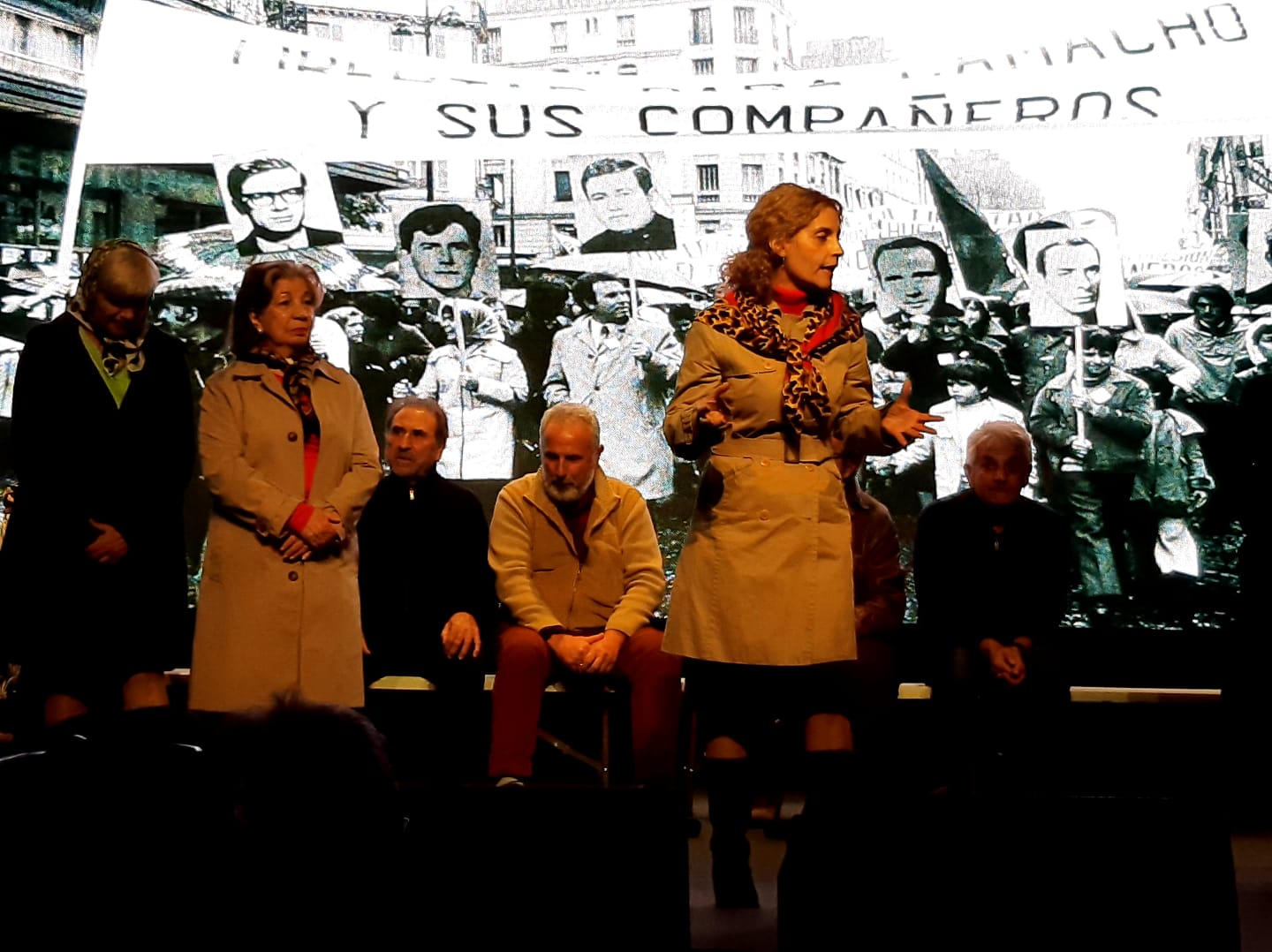 Inauguración Salon Mari Luz Nájera con la representación de "La caída de los oblatos" - 3